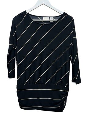 Chicos Black Striped Top Ruched Hem 3/4 Sleeve Stretch Size 0 Flattering Chic S